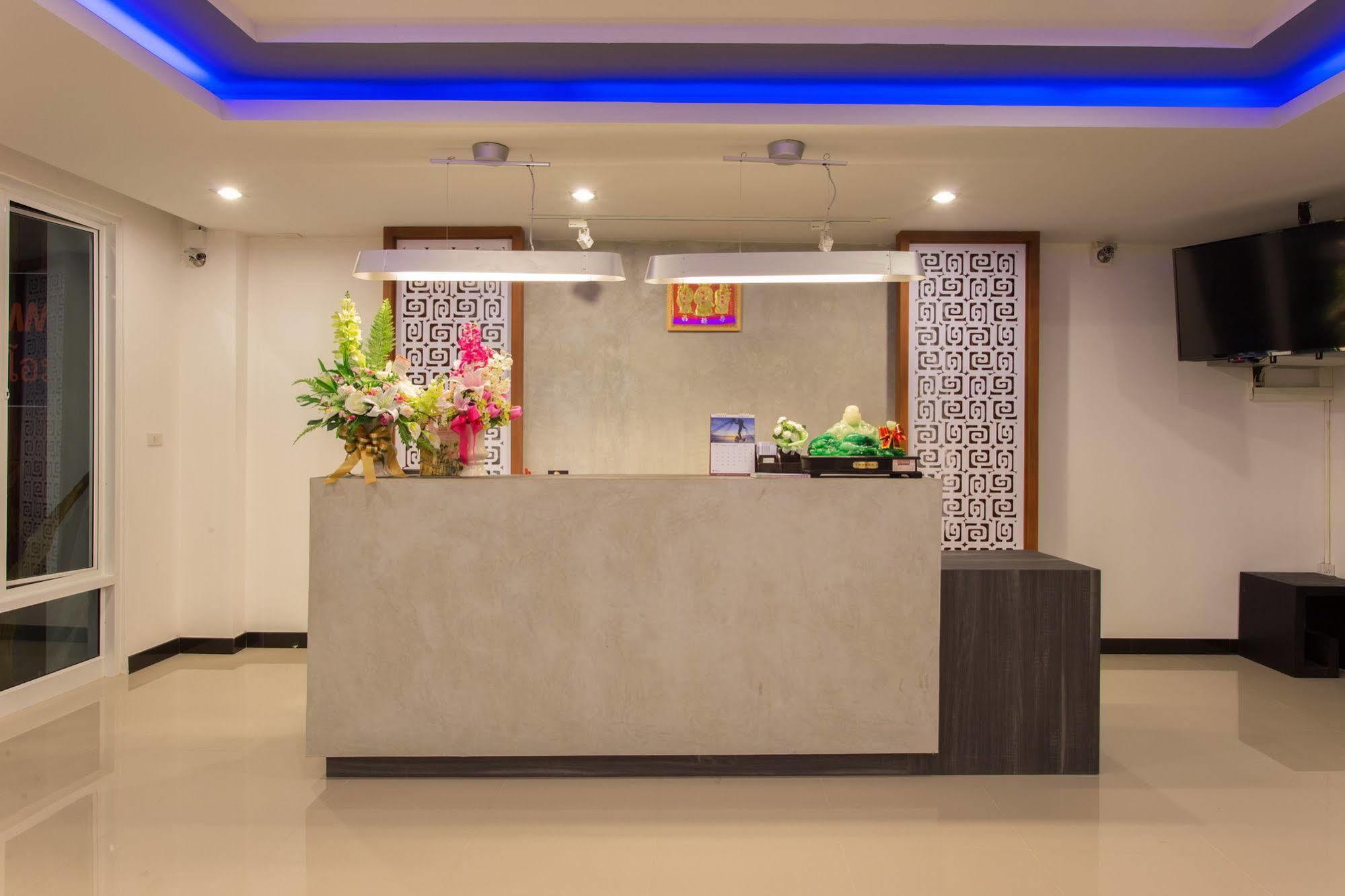 Krabi Inn & Omm Kültér fotó